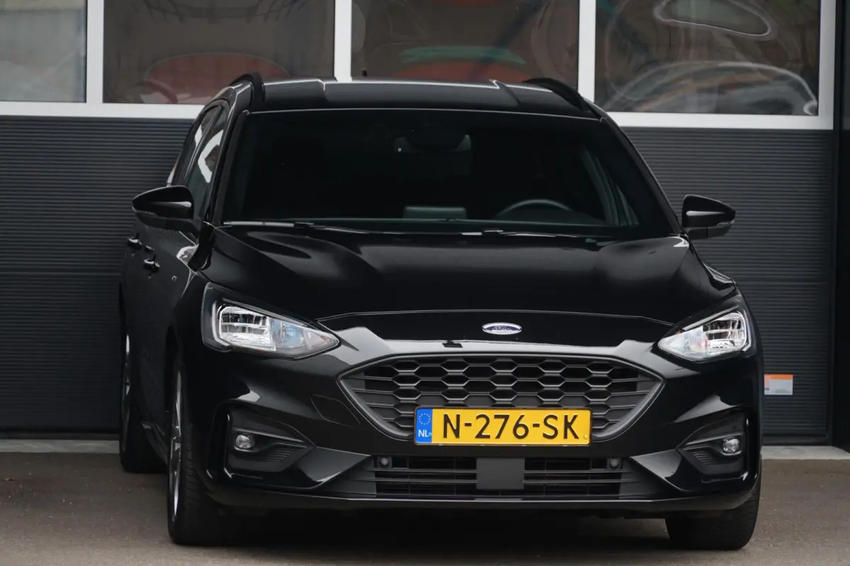 1.0 EcoBoost Hybrid ST Line Business, stoelv.
