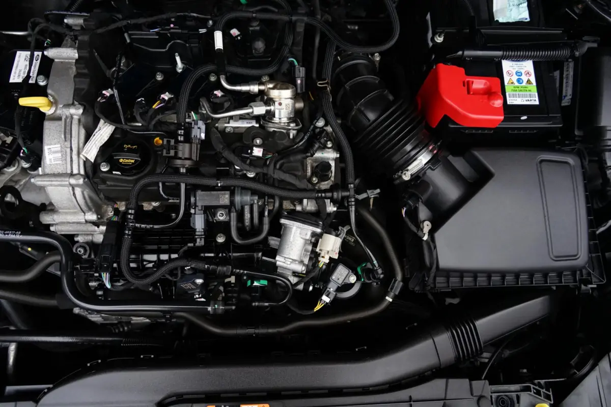 1.0 EcoBoost Hybrid ST Line Business, stoelv.