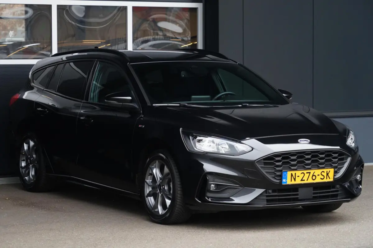 1.0 EcoBoost Hybrid ST Line Business, stoelv.