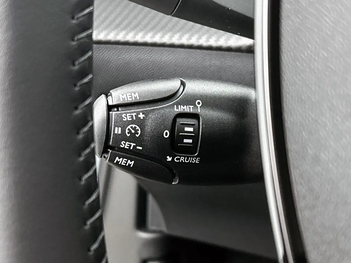 EV Business 54 kWh 156pk Automaat | 8 JAAR GARANTIE | NIEUW | SNEL LEVERBAAR | 3 Fase | Navigatie | Climate Control | Cruise Control | LED | Apple Carplay/Android Auto |