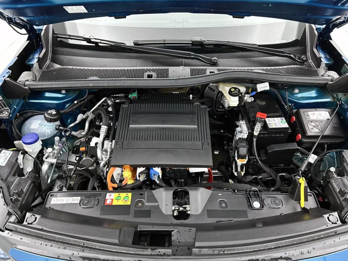 EV Business 54 kWh 156pk Automaat | 8 JAAR GARANTIE | NIEUW | SNEL LEVERBAAR | 3 Fase | Navigatie | Climate Control | Cruise Control | LED | Apple Carplay/Android Auto |