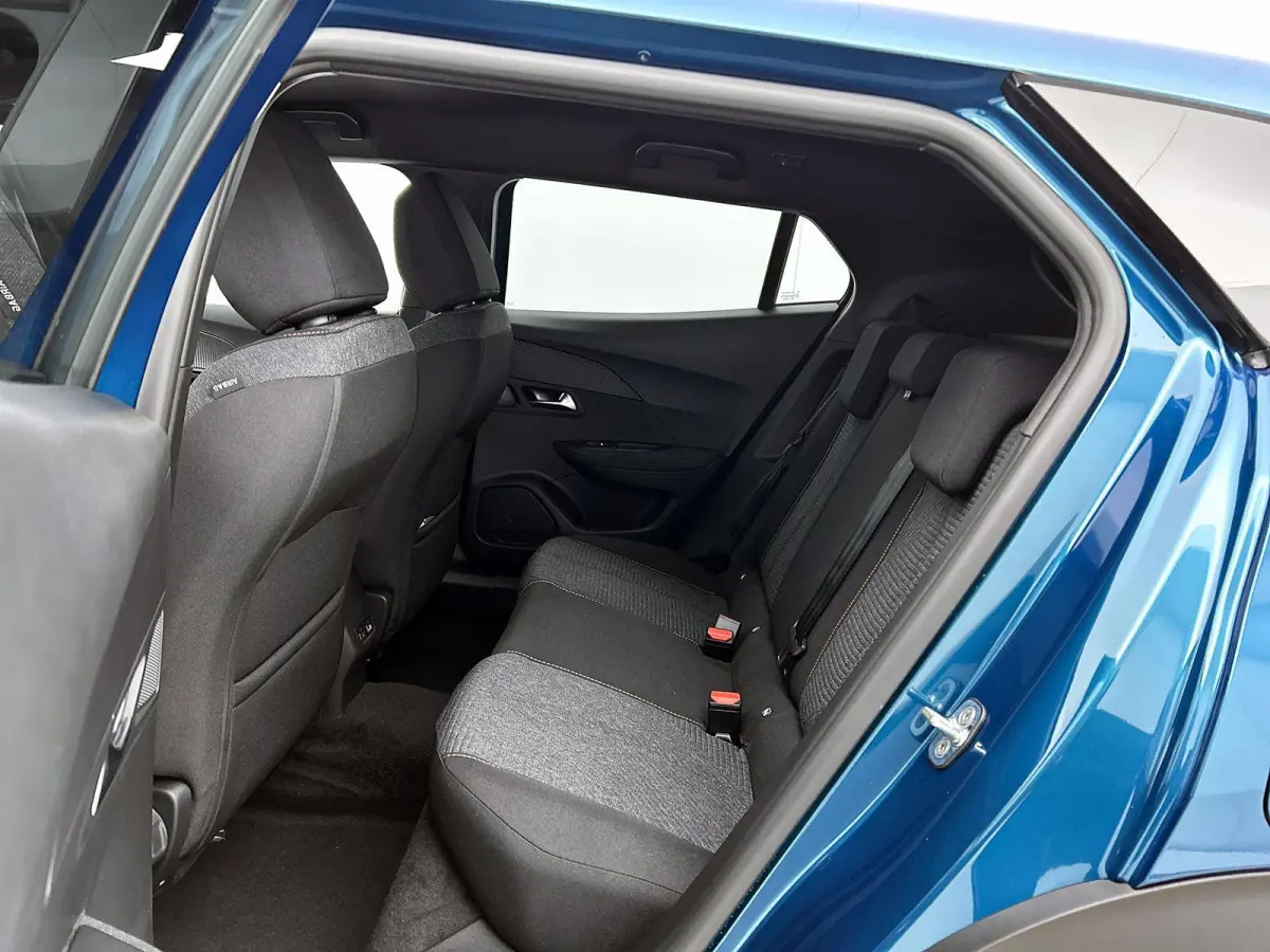 EV Business 54 kWh 156pk Automaat | 8 JAAR GARANTIE | NIEUW | SNEL LEVERBAAR | 3 Fase | Navigatie | Climate Control | Cruise Control | LED | Apple Carplay/Android Auto |