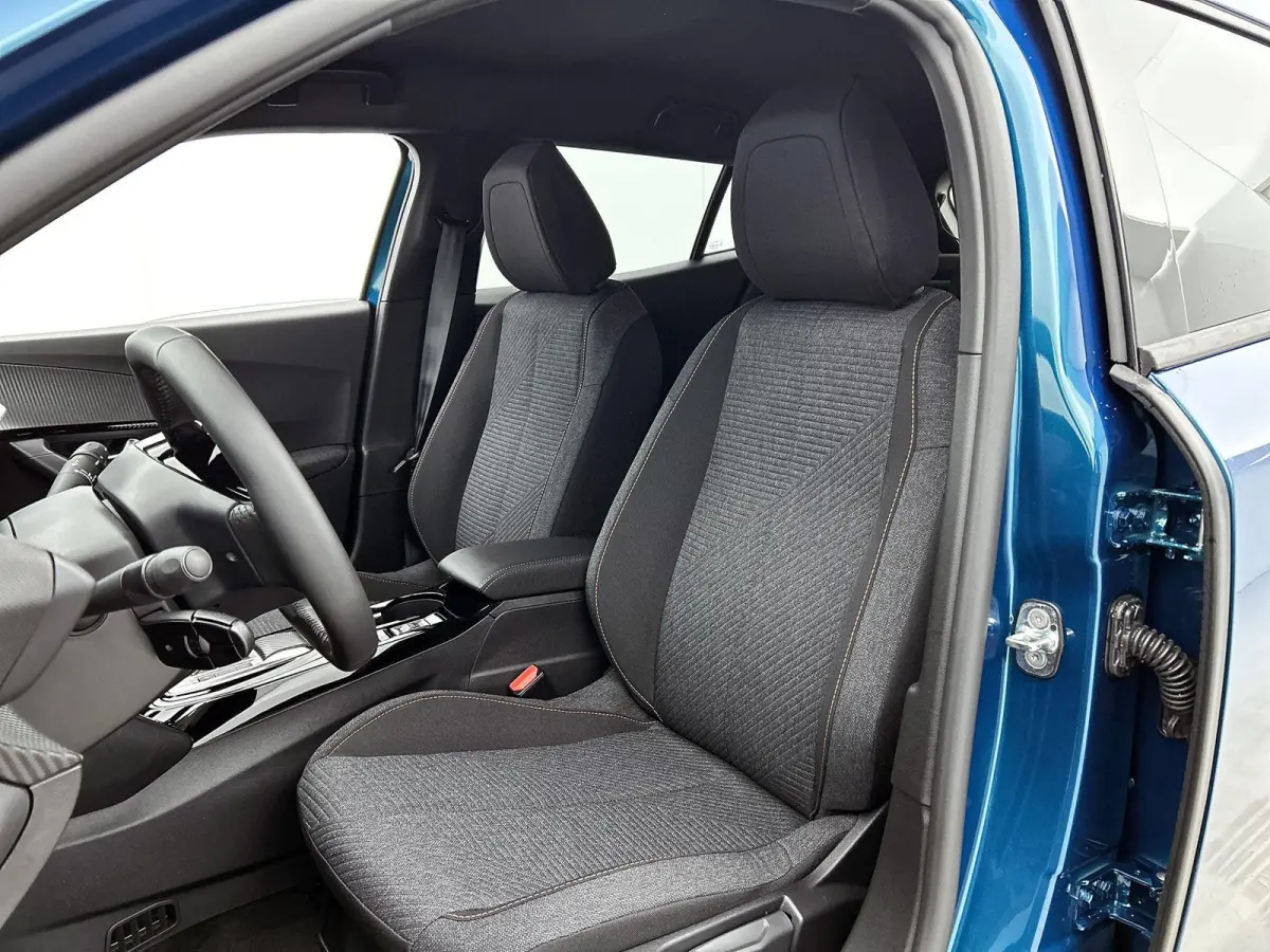 EV Business 54 kWh 156pk Automaat | 8 JAAR GARANTIE | NIEUW | SNEL LEVERBAAR | 3 Fase | Navigatie | Climate Control | Cruise Control | LED | Apple Carplay/Android Auto |