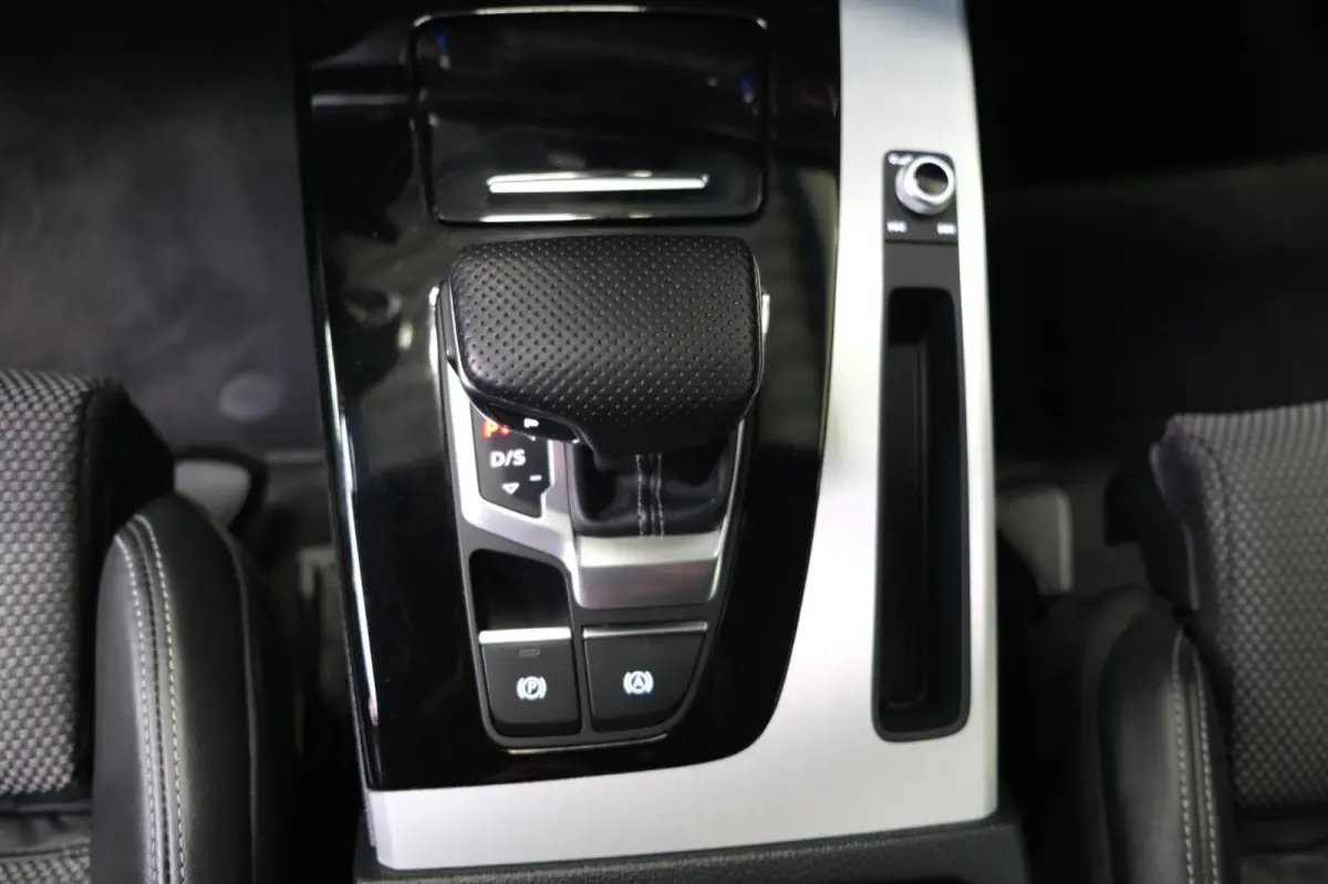 50 TFSI e S edition 2x S-Line - Airco, Navi, Cruise, PDC, Trekhaak.