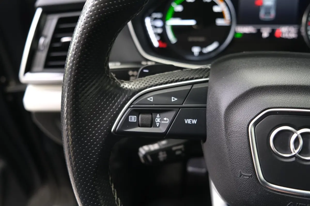 50 TFSI e S edition 2x S-Line - Airco, Navi, Cruise, PDC, Trekhaak.