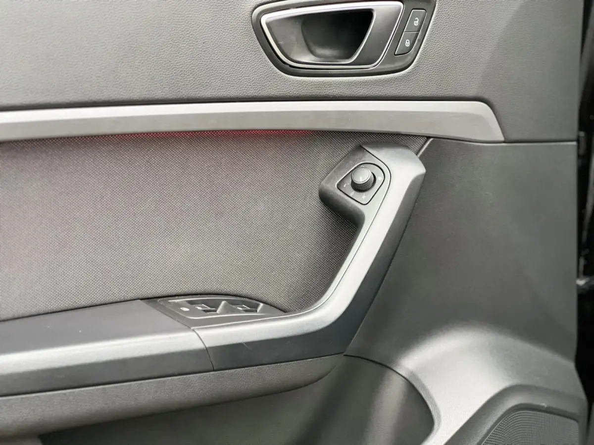 1.5 TSI FR Facelift|Keyless|Camera|Virtual|Stuurverw.|Sfeerverlichting|