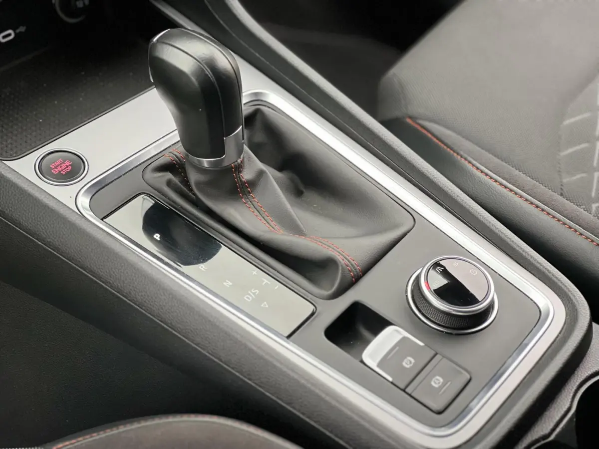 1.5 TSI FR Facelift|Keyless|Camera|Virtual|Stuurverw.|Sfeerverlichting|