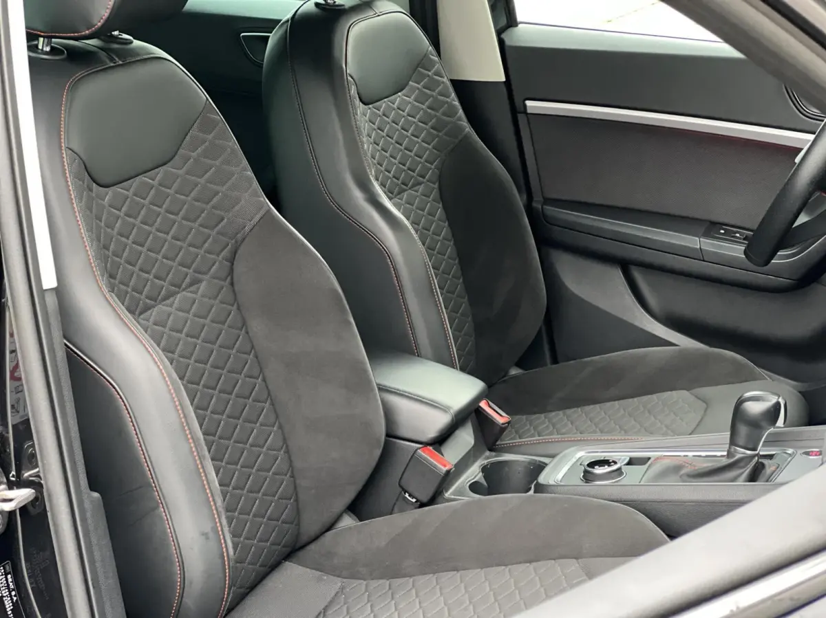 1.5 TSI FR Facelift|Keyless|Camera|Virtual|Stuurverw.|Sfeerverlichting|