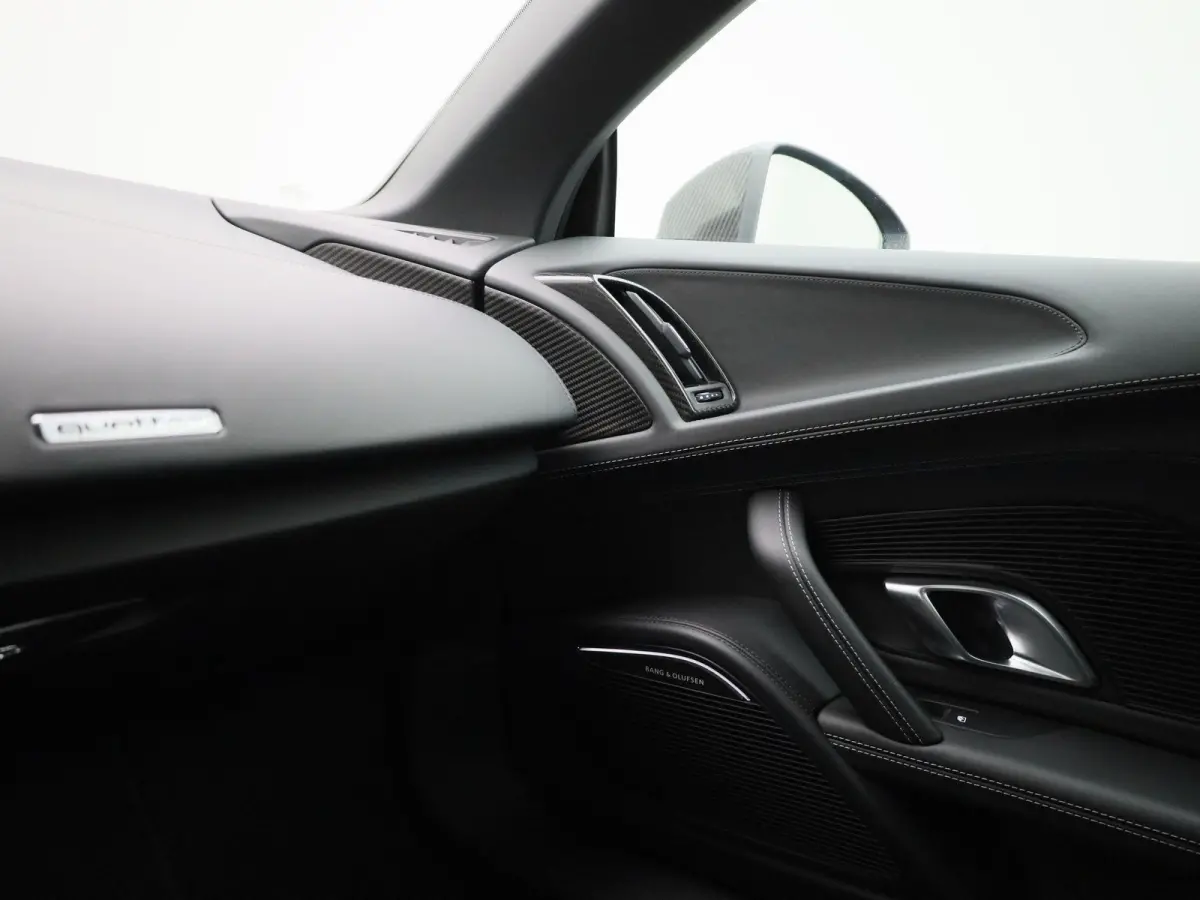 5.2 FSI performance S tron. quat. Spyder | KERAMISCH | CARBON EXTERIEUR | BANG & OLUFSEN | KEMORA GRIJS | BTW AUTO |