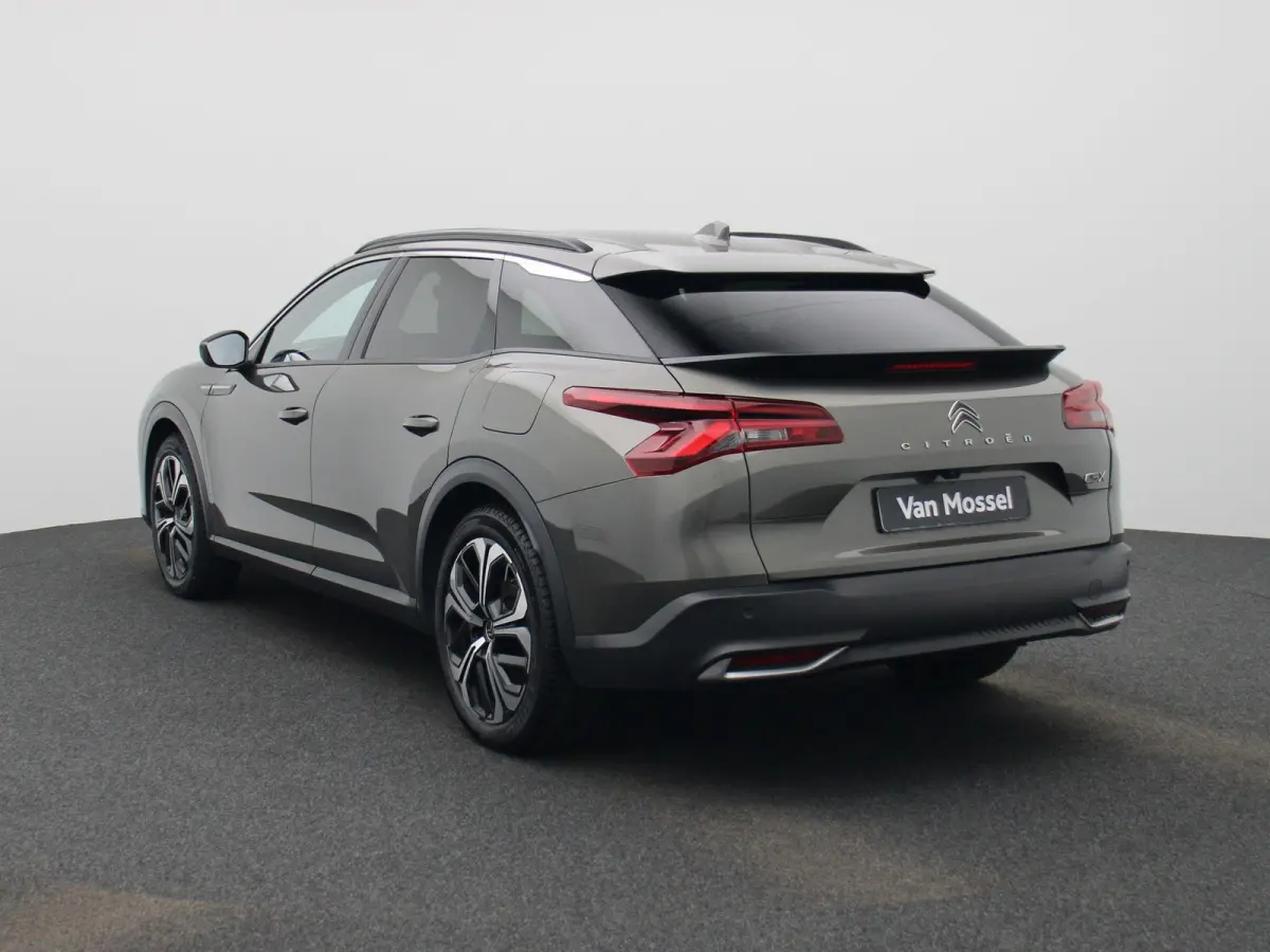 1.6 Plug-in Hybrid 180 Business Plus | 100% SOH | LEDEREN BEKLEDING | ACHTERUITRIJCAMERA | PARKEERSENSOREN | STUUR- EN STOELVERWARMING | APPLE CARPLAY / ANDRIOD AUTO | HEAD-UP DISPLAY |