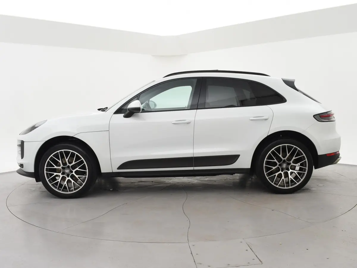 2.0 AUT. FACELIFT MODEL + PANORAMA | LUCHTVERING | 21 INCH | STOELVERW. V+A | CARRERAWIT METALLIC