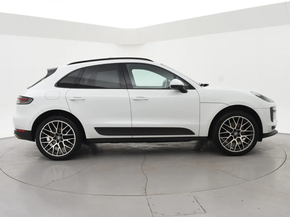 2.0 AUT. FACELIFT MODEL + PANORAMA | LUCHTVERING | 21 INCH | STOELVERW. V+A | CARRERAWIT METALLIC