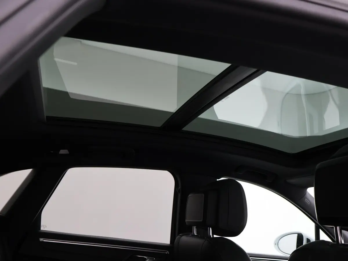 2.0 AUT. FACELIFT MODEL + PANORAMA | LUCHTVERING | 21 INCH | STOELVERW. V+A | CARRERAWIT METALLIC