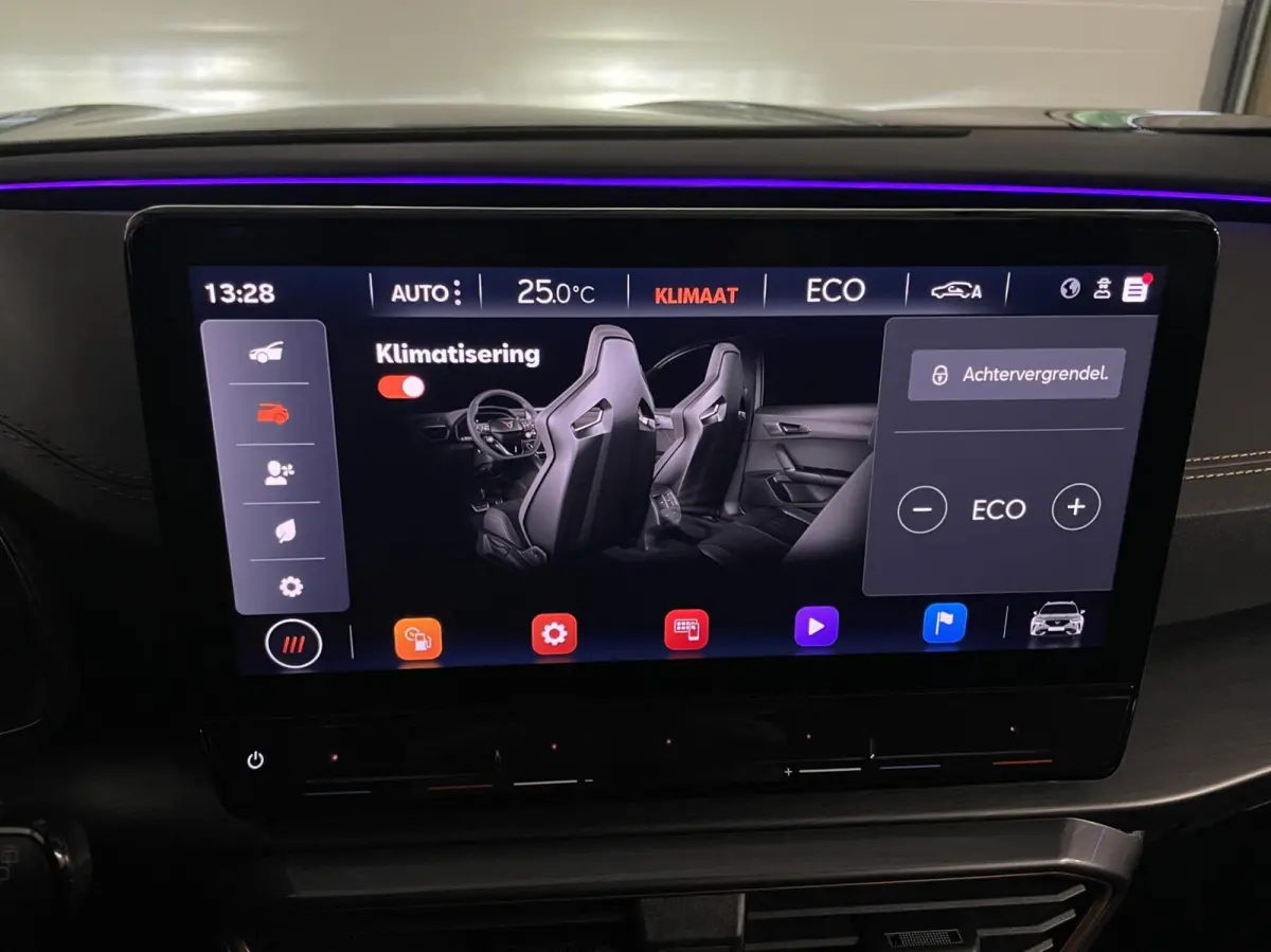 1.4 e-Hybrid VZ 245 PK/ Camera/ 19''LMV/ Keyless/ Trekhaak