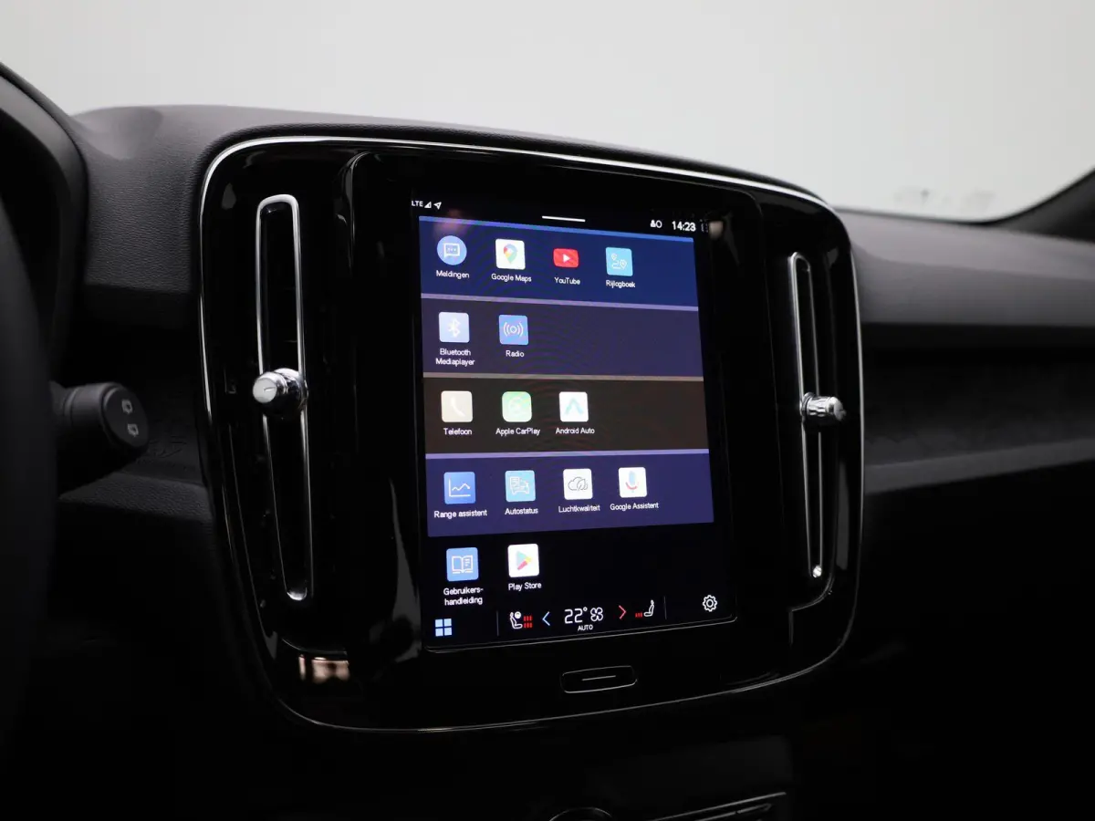 Extended Range Plus | Automaat | Virtual cockpit | Apple & Android Carplay | Parkeersensoren  | camera | Stoel & Stuurverwarming | Adaptieve Cruise Control | Elec. achterklep