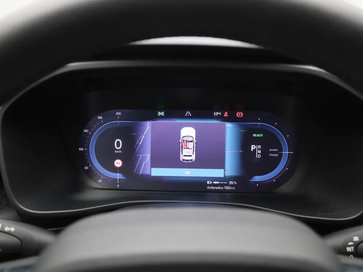 Extended Range Plus 250Pk | Google Navigatie | Apple & Android Carplay | Parkeersensoren Voor & Achter | Achteruitrijcamera | Stoel & Stuurverwarming | Adaptieve Cruise Control |