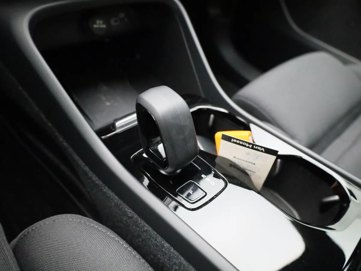 Extended Range Plus 250Pk | Google Navigatie | Apple & Android Carplay | Parkeersensoren Voor & Achter | Achteruitrijcamera | Stoel & Stuurverwarming | Adaptieve Cruise Control |