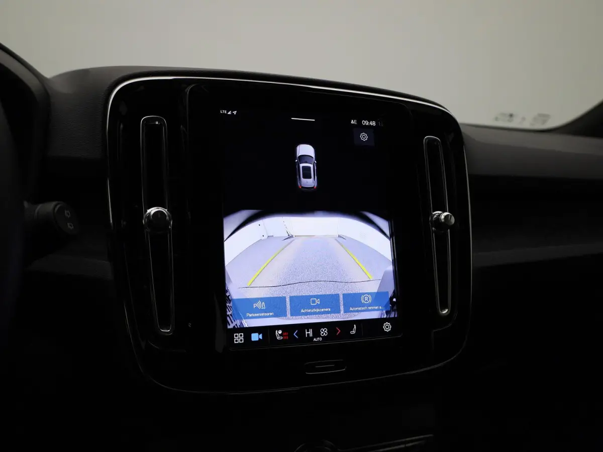 Extended Range Plus 250Pk | Google Navigatie | Apple & Android Carplay | Parkeersensoren Voor & Achter | Achteruitrijcamera | Stoel & Stuurverwarming | Adaptieve Cruise Control |