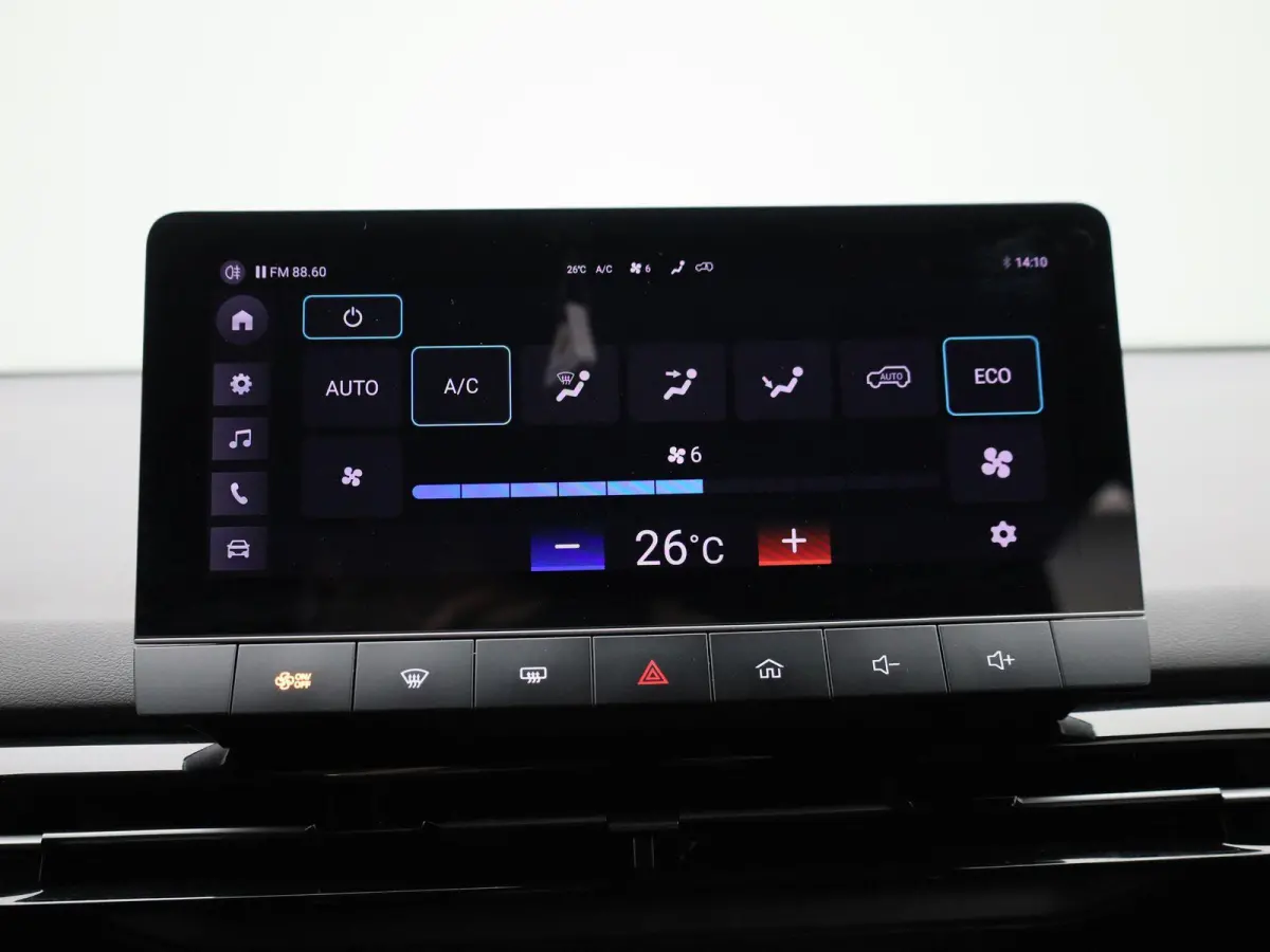 51 kWh Standard | WLTP 350 KM | Apple carplay/ Android Auto | ACC | ECC | PDC | LMV |