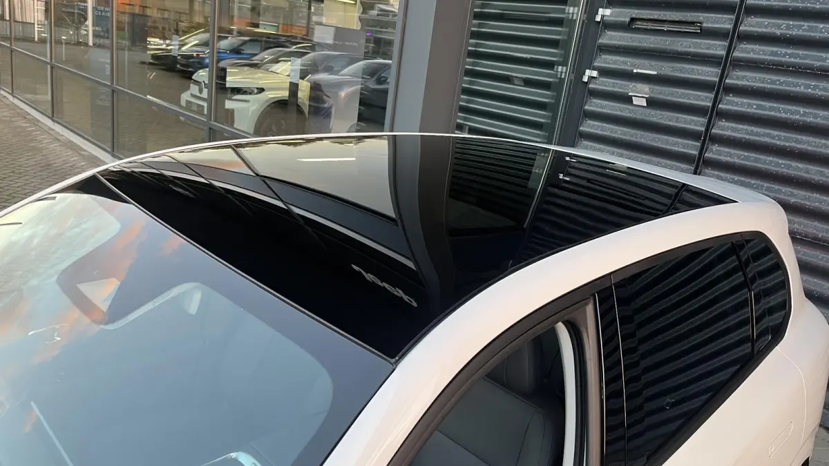 Design ProMax 67.1 kWh / Panoramadak / Leder /