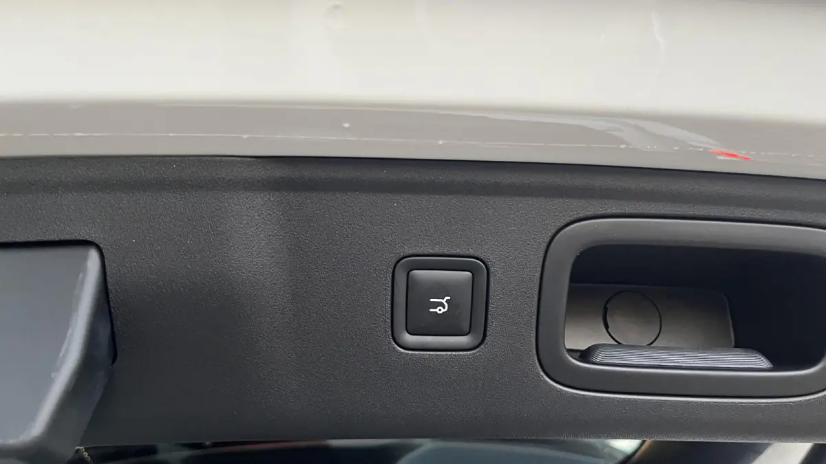 Design ProMax 67.1 kWh / Panoramadak / Leder /