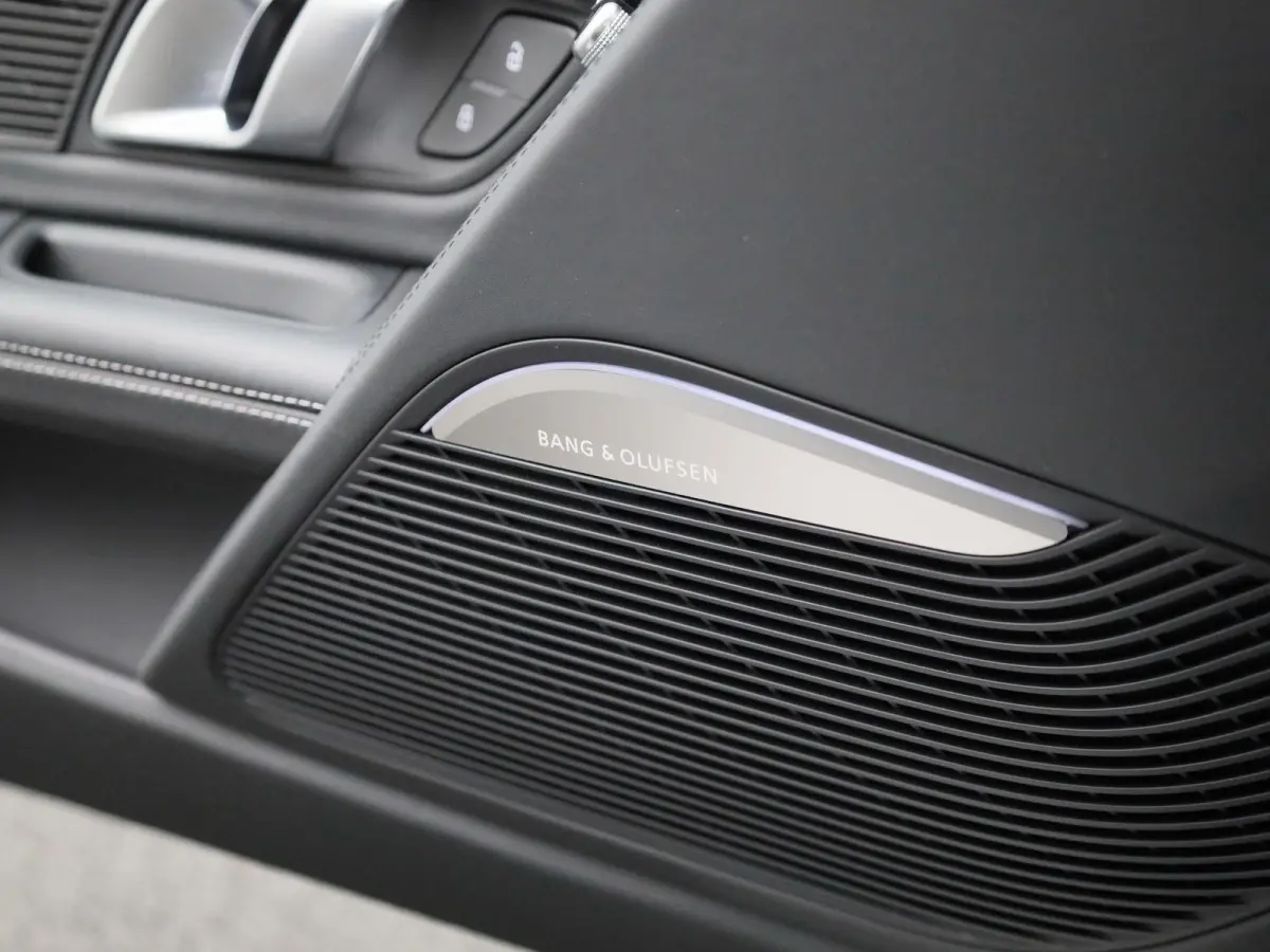 5.2 FSI performance S tron. quat. Spyder | KERAMISCH | CARBON EXTERIEUR | BANG & OLUFSEN | KEMORA GRIJS | BTW AUTO |
