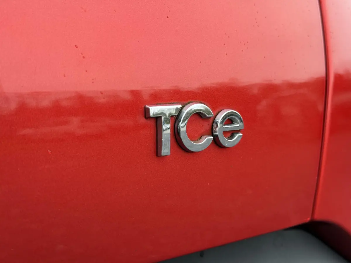 1.2 TCe Xmod 1e Eigenaar,Trekhaak,Camera,Navi,Stoelverw,Keyless,Halfleder,Lm velgen,120pk,Automaat,Pdc,Apk tot 03-2027
