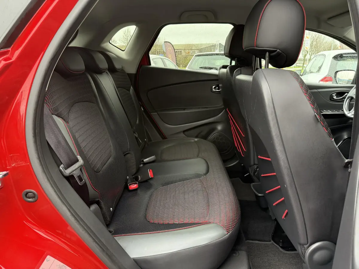 1.2 TCe Xmod 1e Eigenaar,Trekhaak,Camera,Navi,Stoelverw,Keyless,Halfleder,Lm velgen,120pk,Automaat,Pdc,Apk tot 03-2027