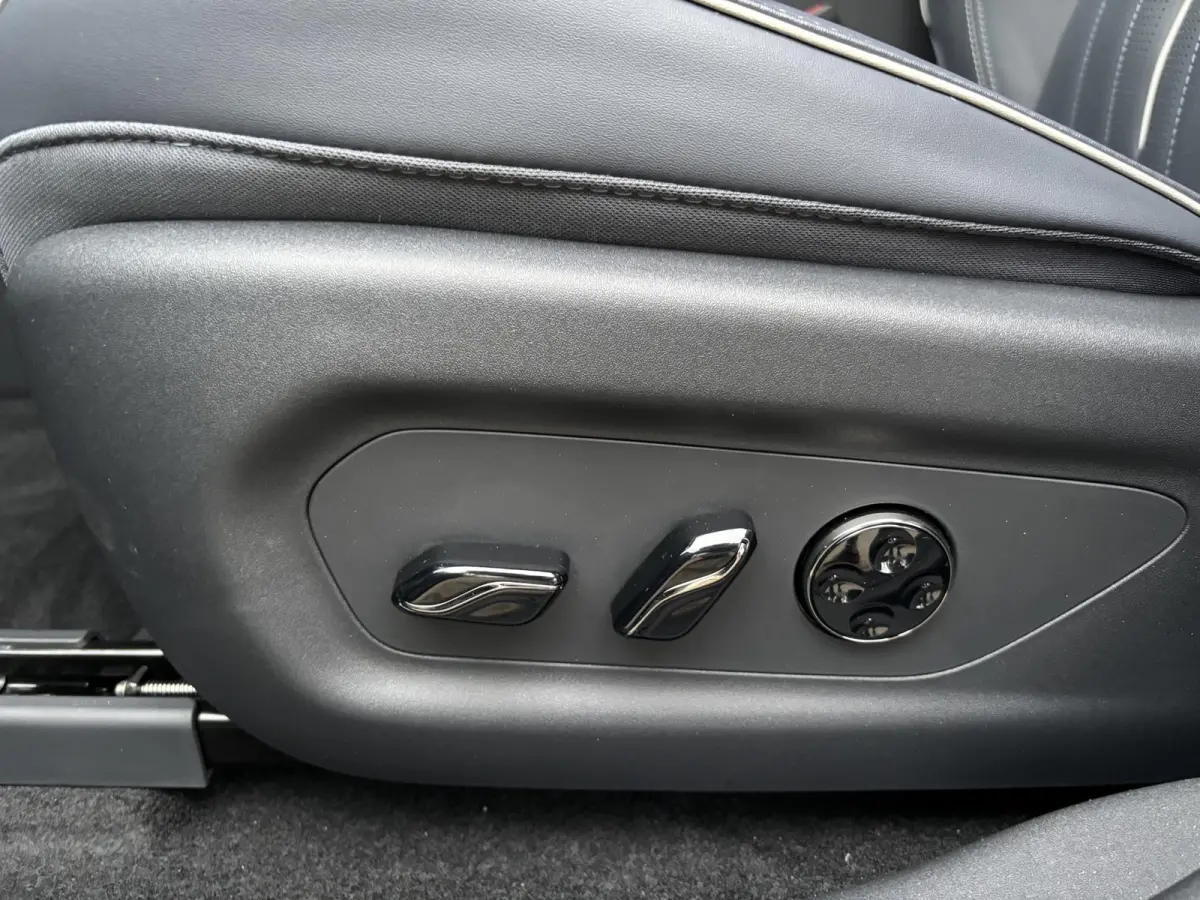 Business Edition 80 kWh / 5 Jaar Garantie / Voorraad / Nieuw Model
