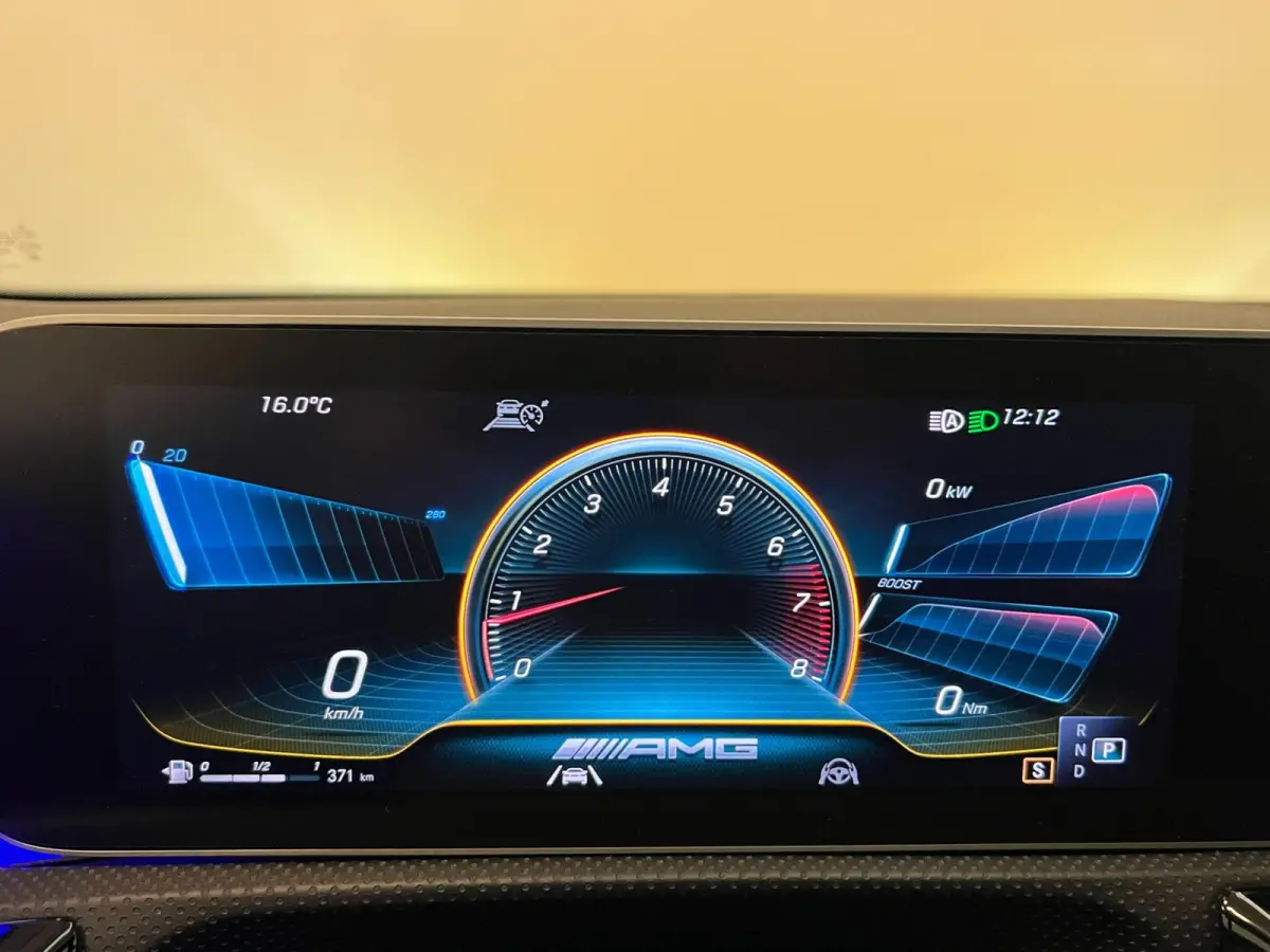 AMG 35 Edition 1 / Pano / Burmester / Headup / Memory