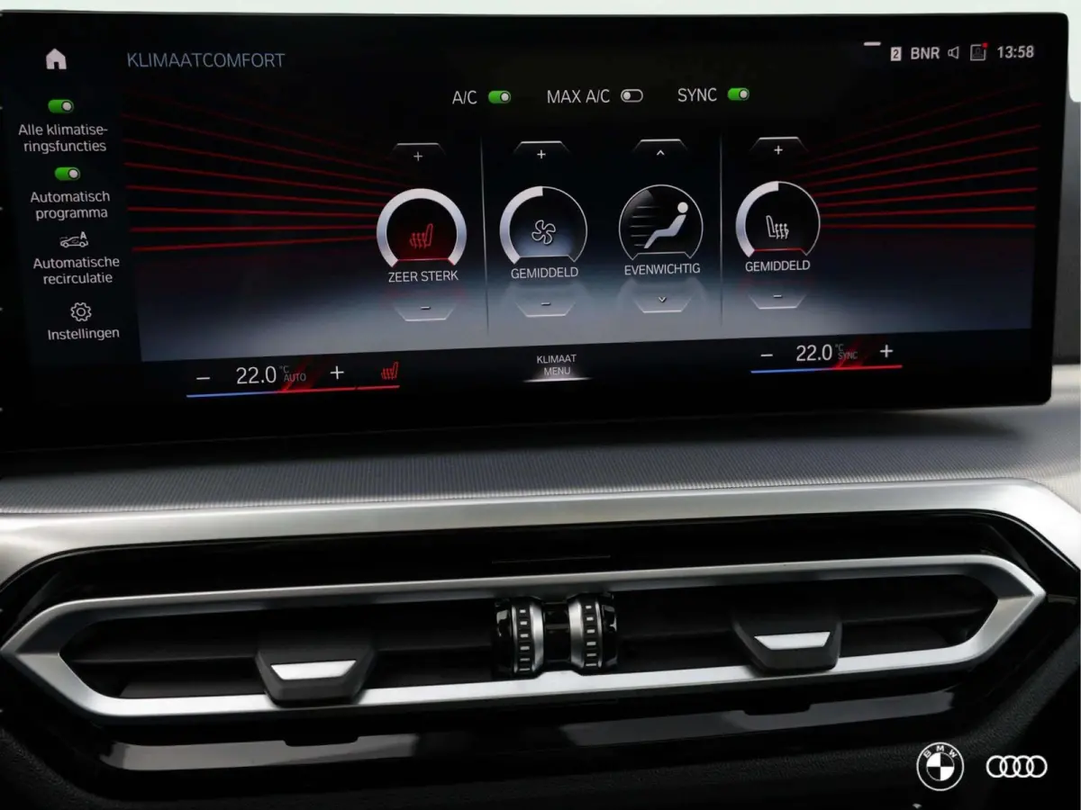 330e M SPORT / PANODAK / ACC / HARMANKARDON / TREKHAAK / 19"