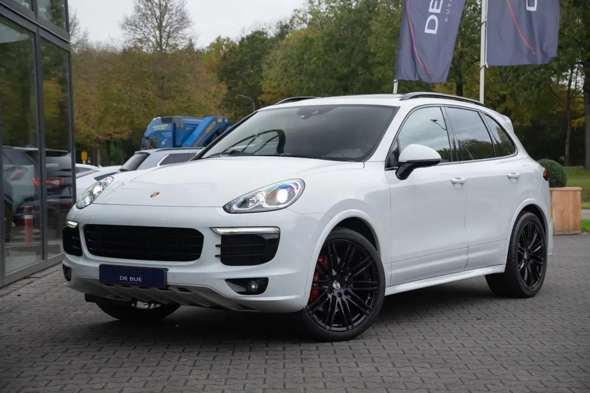 3.0 S E-Hybrid|Org NL NAP|BTW|GTS SportDesign|Carbon|Panoramadak|Bose|Luchtvering|Top Conditie|Dealer Onderhouden