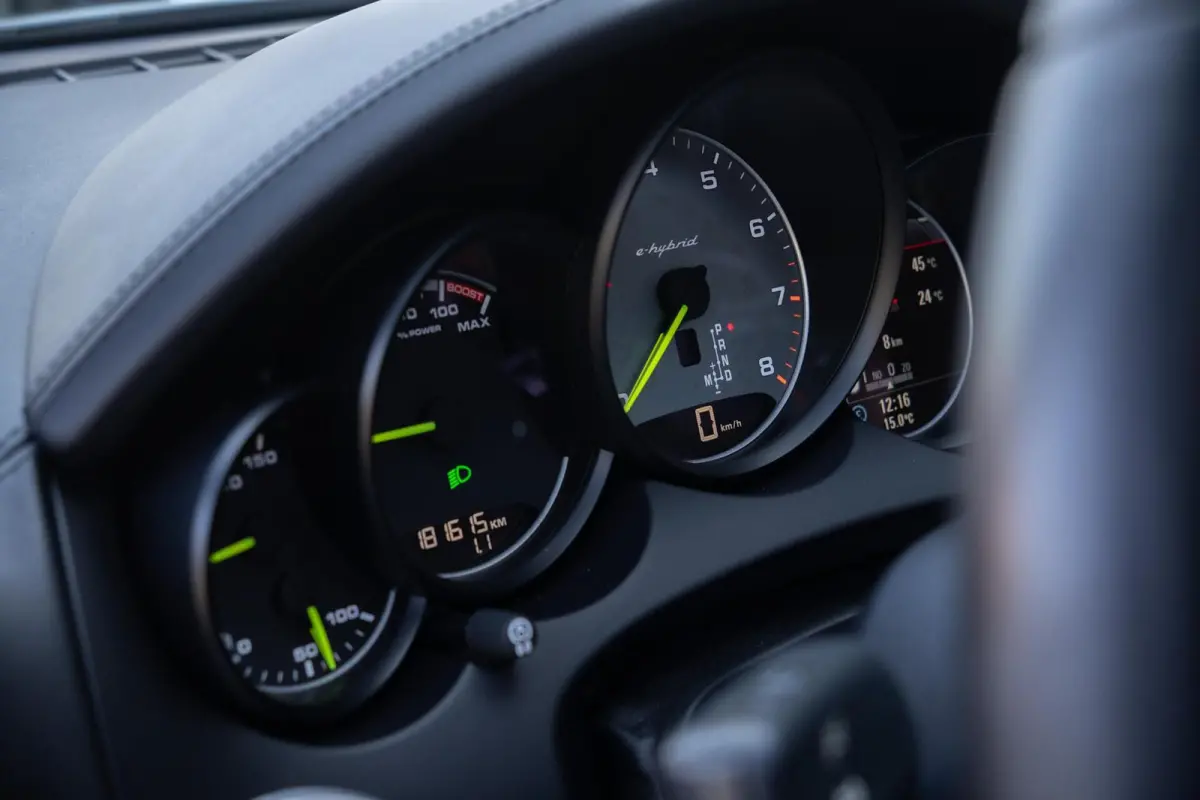 3.0 S E-Hybrid|Org NL NAP|BTW|GTS SportDesign|Carbon|Panoramadak|Bose|Luchtvering|Top Conditie|Dealer Onderhouden