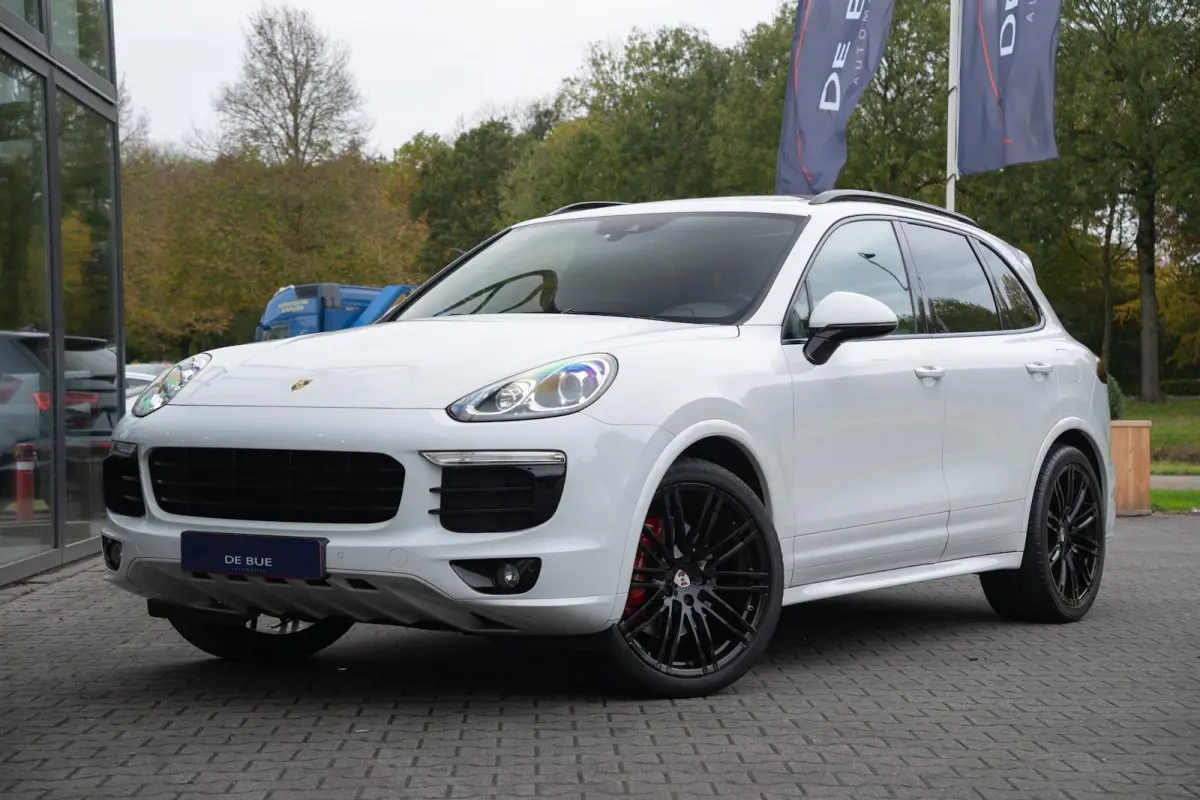 3.0 S E-Hybrid|Org NL NAP|BTW|GTS SportDesign|Carbon|Panoramadak|Bose|Luchtvering|Top Conditie|Dealer Onderhouden
