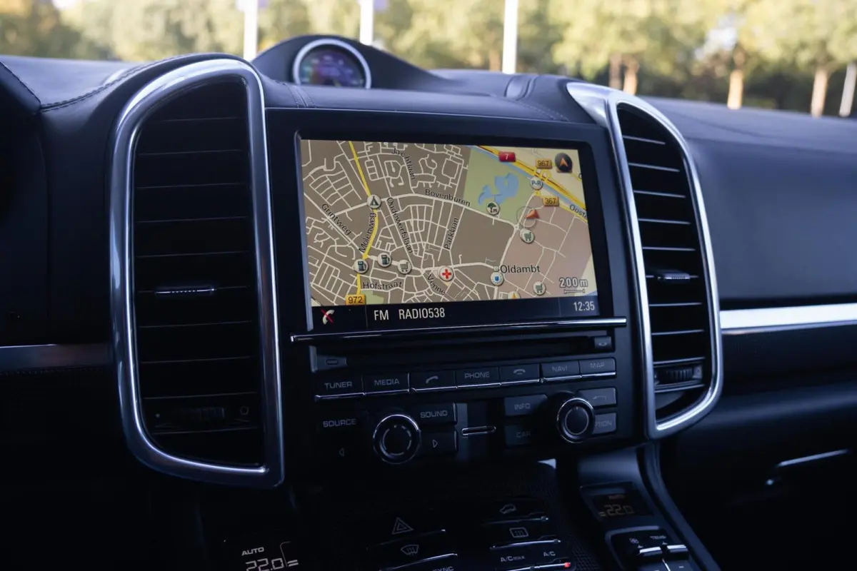 3.0 S E-Hybrid|Org NL NAP|BTW|GTS SportDesign|Carbon|Panoramadak|Bose|Luchtvering|Top Conditie|Dealer Onderhouden