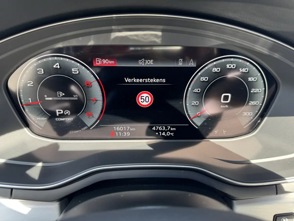 40 TFSI quattro S-line Competition
