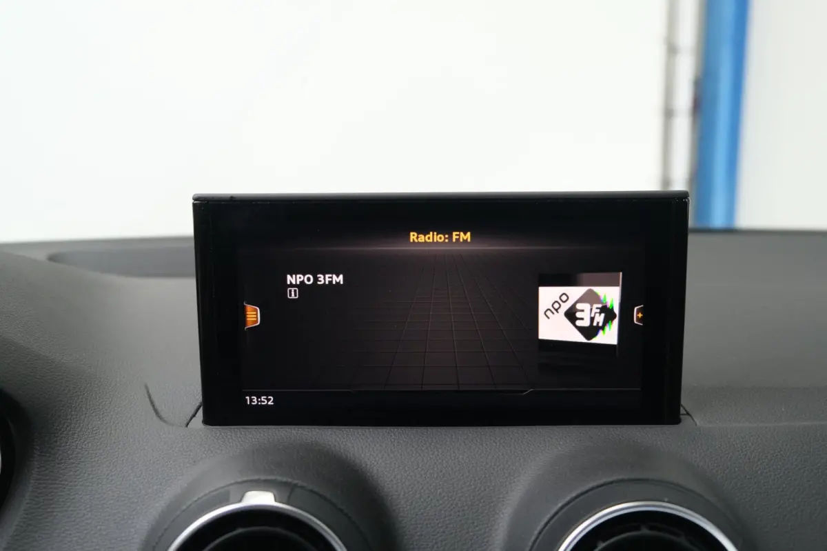 30 TFSI Pro Line - N.A.P. Airco, Cruise, Navi.