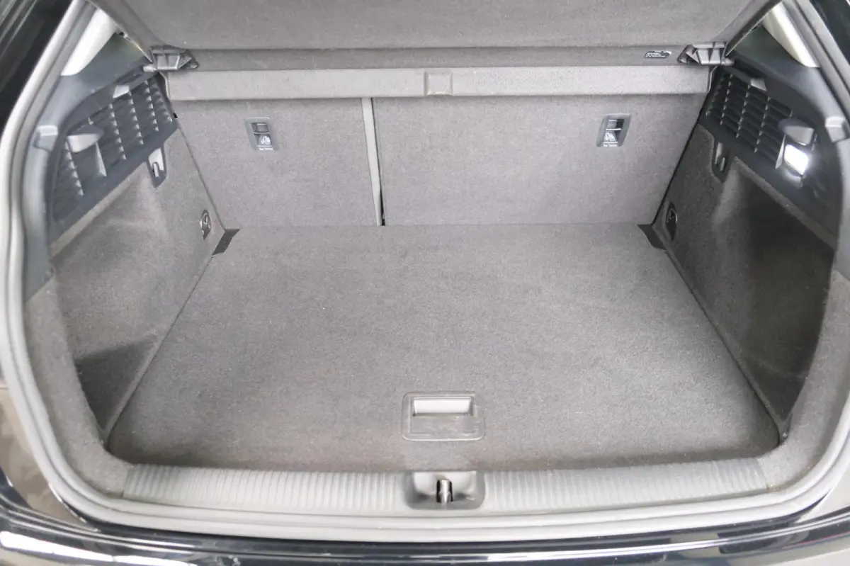 30 TFSI Pro Line - N.A.P. Airco, Cruise, Navi.