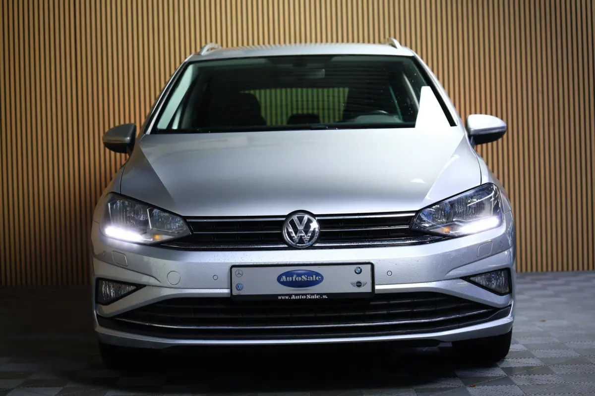 1.5 TSI DSG Highline ACC DAB NAV BT STOELVW TREKHAAK '18