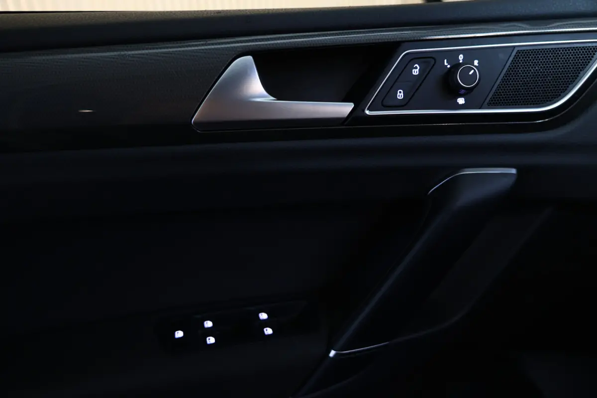1.5 TSI DSG Highline ACC DAB NAV BT STOELVW TREKHAAK '18