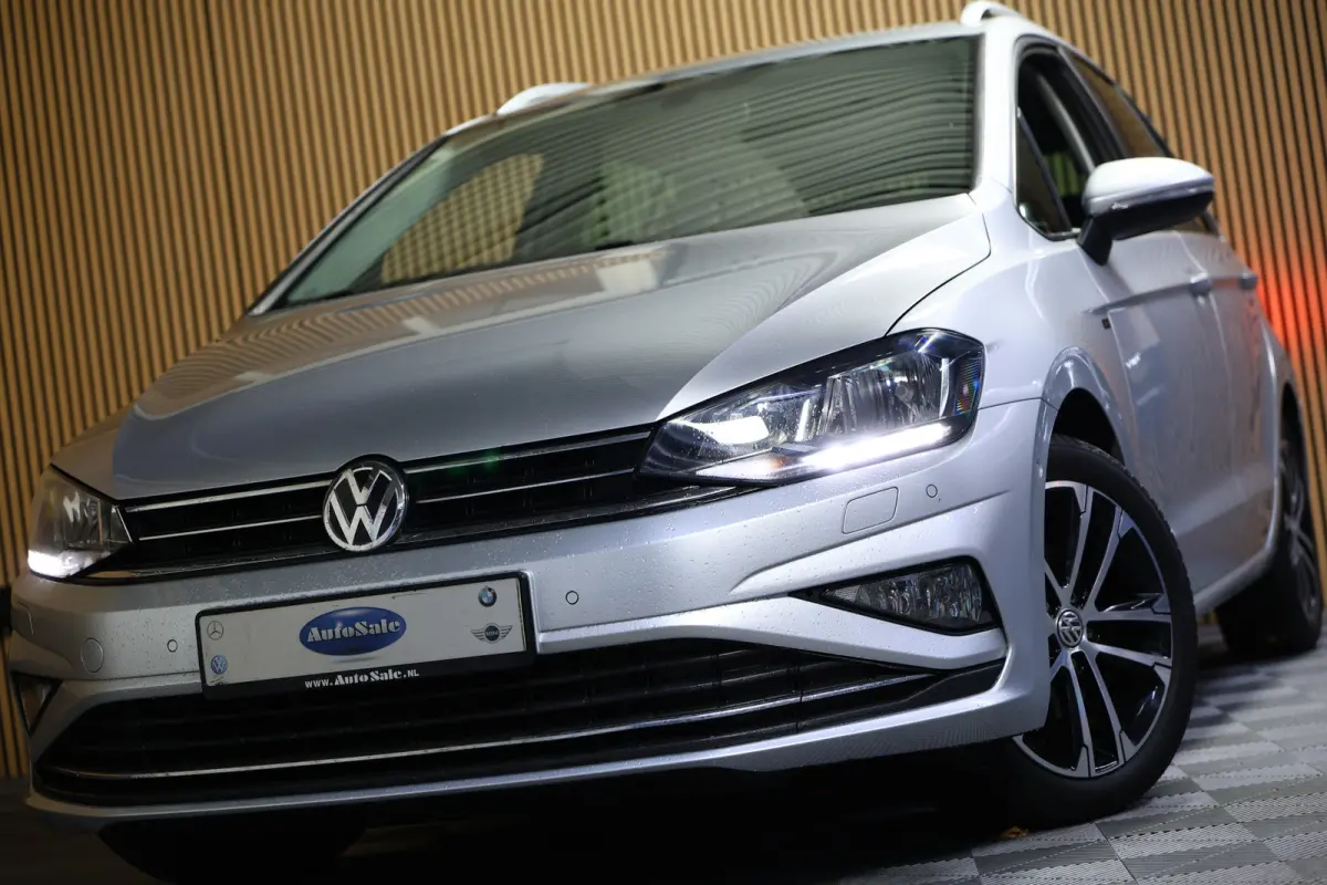 1.5 TSI DSG Highline ACC DAB NAV BT STOELVW TREKHAAK '18