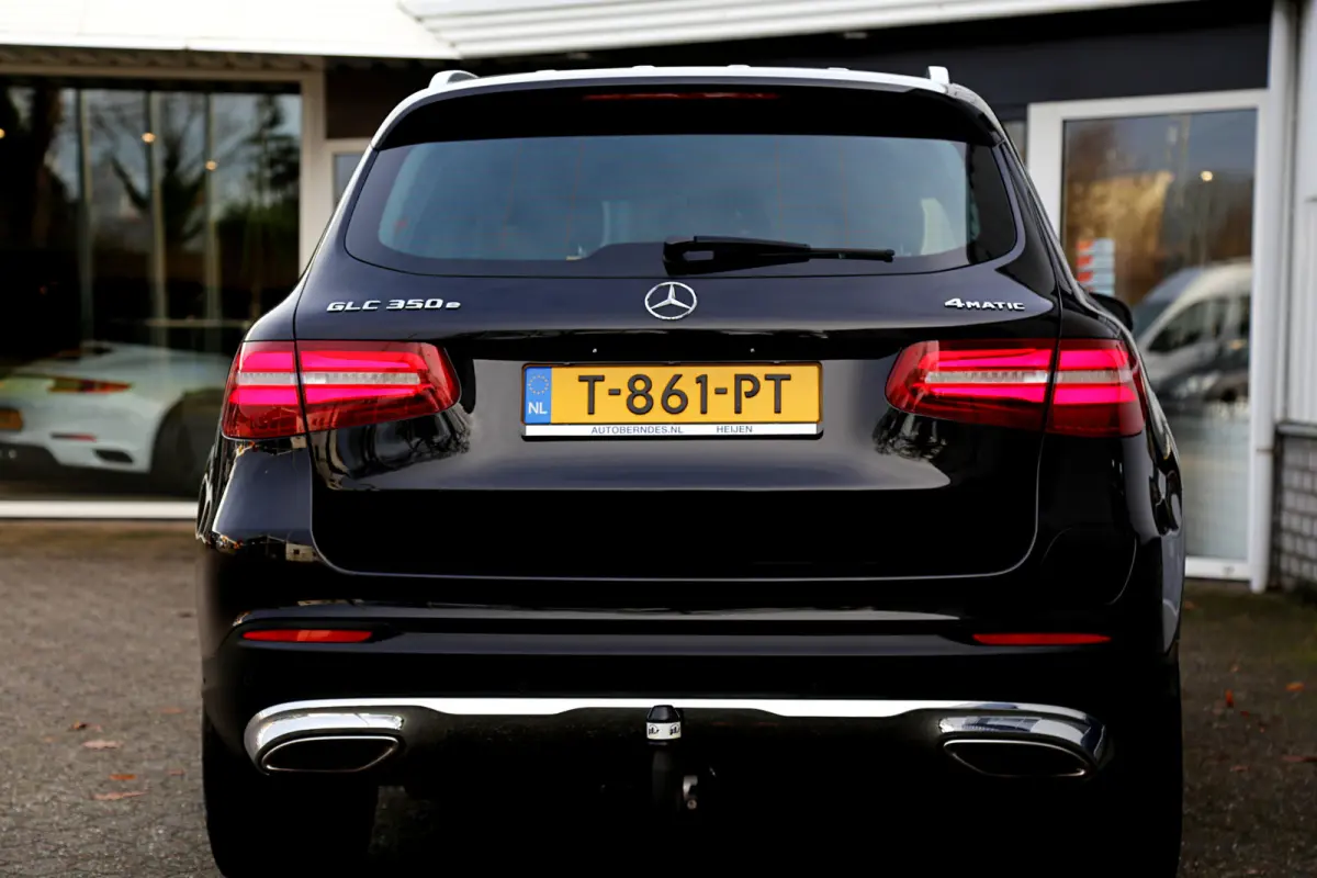 350e 4MATIC Plug in hybride*Perfect Onderh.*AMG Interieur/Afneemb. Trekhaak/Treeplanken/High Perfr. LED Koplampen/Half Leder/Stoelverw./Standkachel/Parkeersens.V+A/18 inch LM*