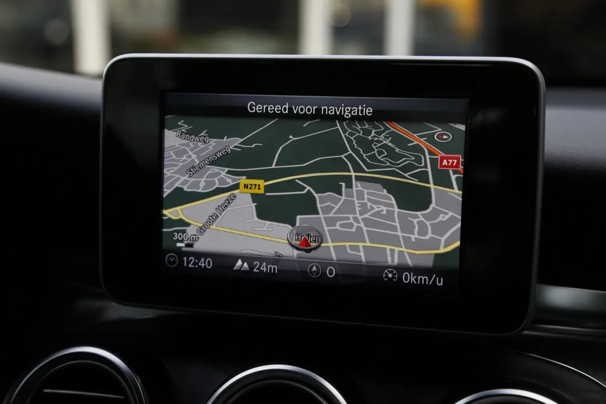 350e 4MATIC Plug in hybride*Perfect Onderh.*AMG Interieur/Afneemb. Trekhaak/Treeplanken/High Perfr. LED Koplampen/Half Leder/Stoelverw./Standkachel/Parkeersens.V+A/18 inch LM*