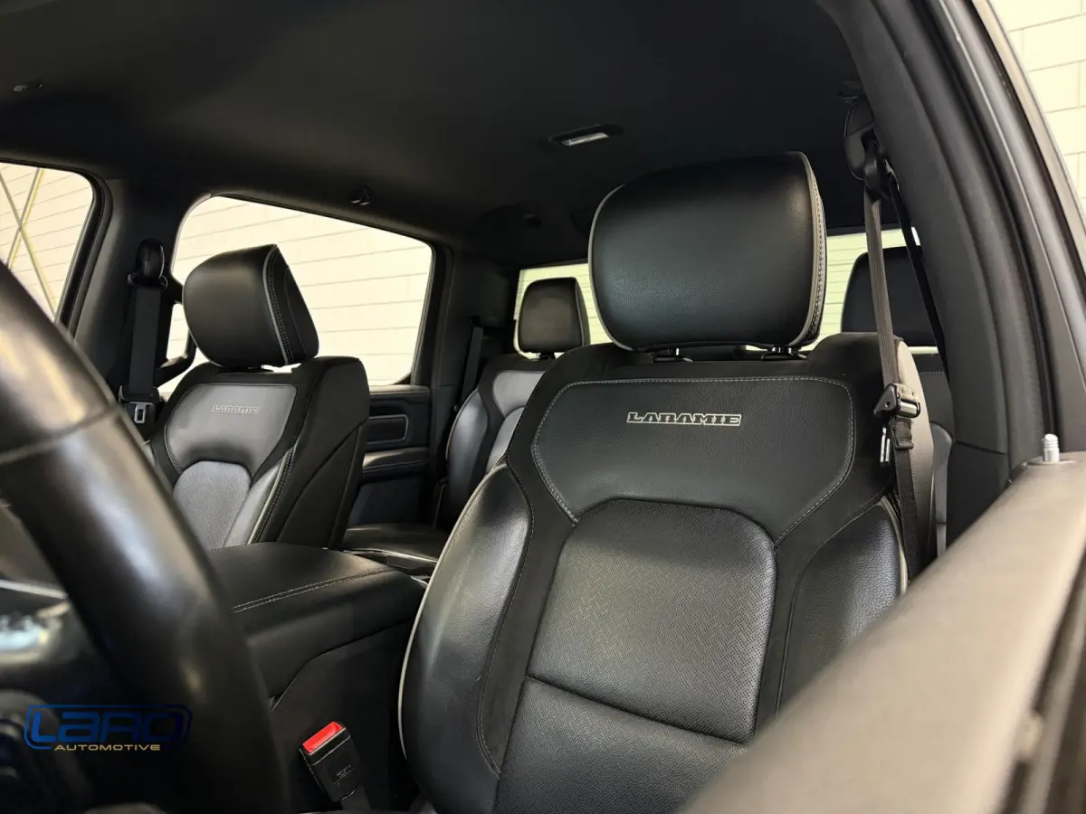 1500 5.7 V8 4x4 Crew Cab Laramie | 12" Scherm Prins Leder Alpine Camera Keyless CarPlay