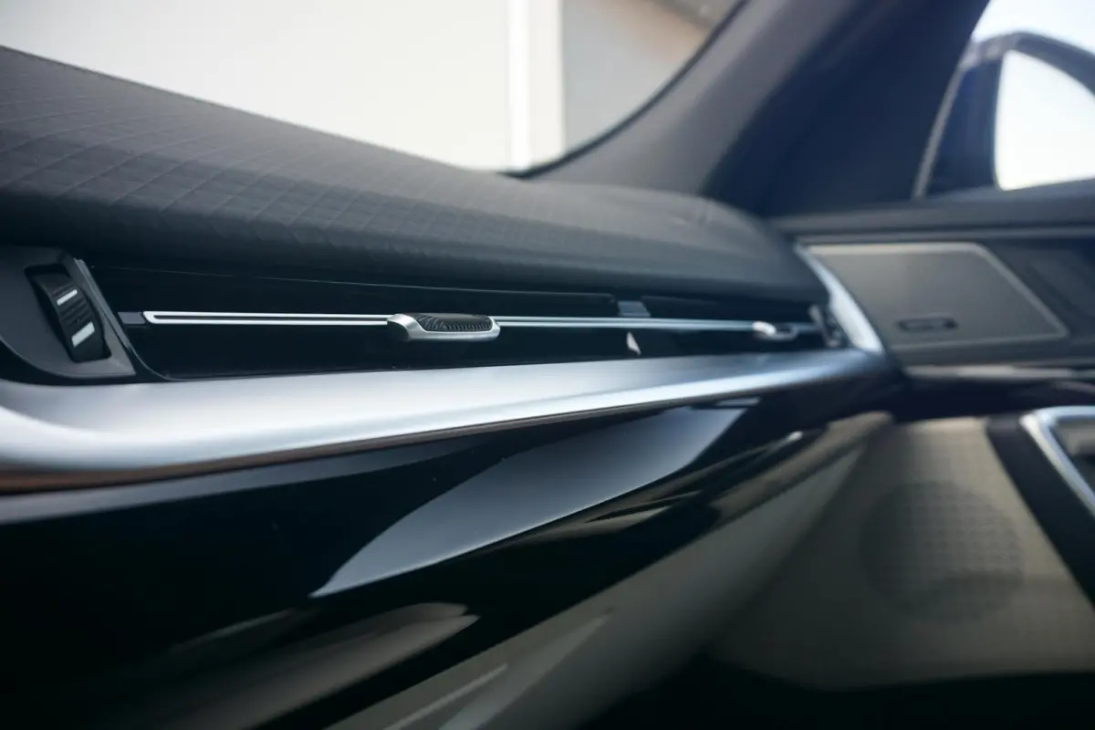 sDrive20i M Sportpakket Pro 20'' / Panoramadak / Head-Up Display / Harman Kardon / Trekhaak |