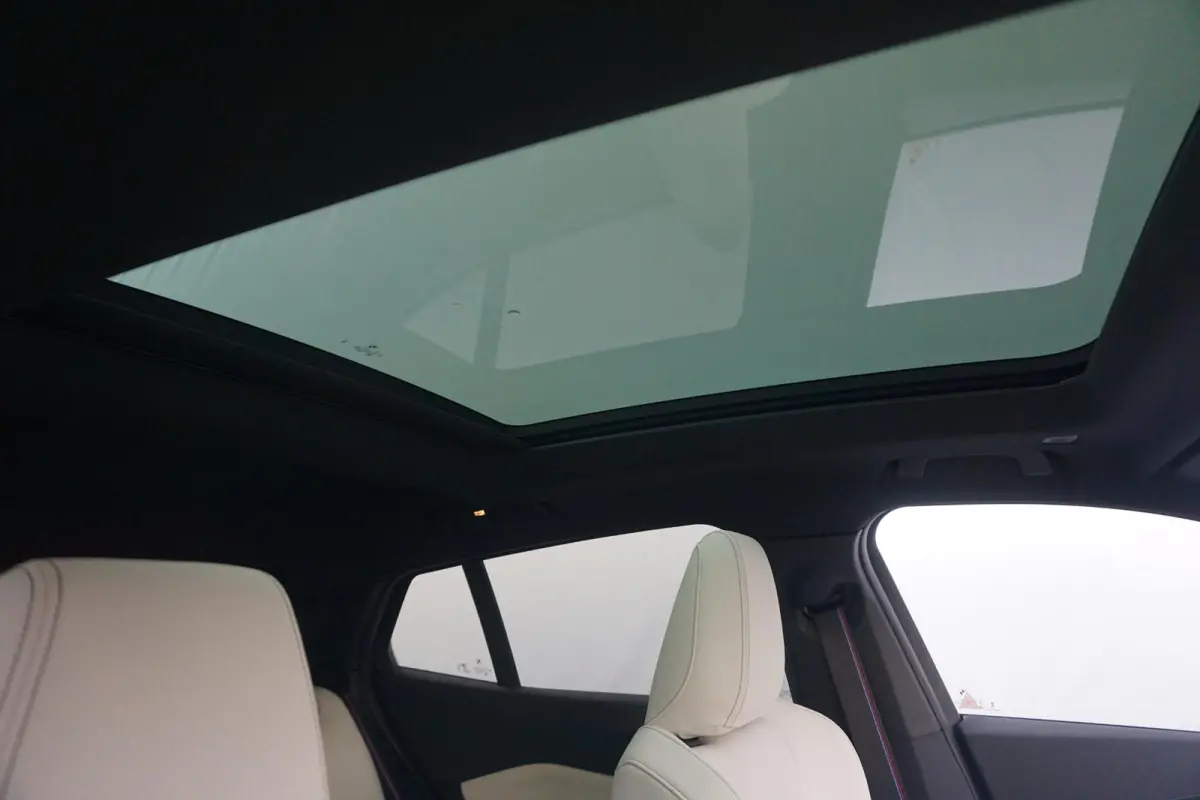 sDrive20i M Sportpakket Pro 20'' / Panoramadak / Head-Up Display / Harman Kardon / Trekhaak |