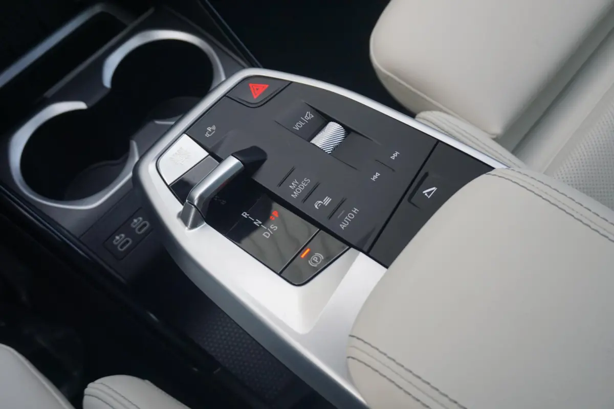 sDrive20i M Sportpakket Pro 20'' / Panoramadak / Head-Up Display / Harman Kardon / Trekhaak |