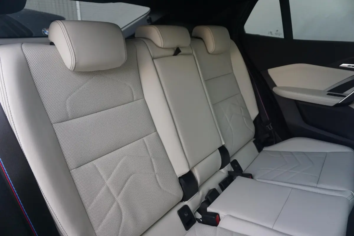sDrive20i M Sportpakket Pro 20'' / Panoramadak / Head-Up Display / Harman Kardon / Trekhaak |