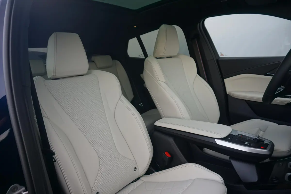 sDrive20i M Sportpakket Pro 20'' / Panoramadak / Head-Up Display / Harman Kardon / Trekhaak |