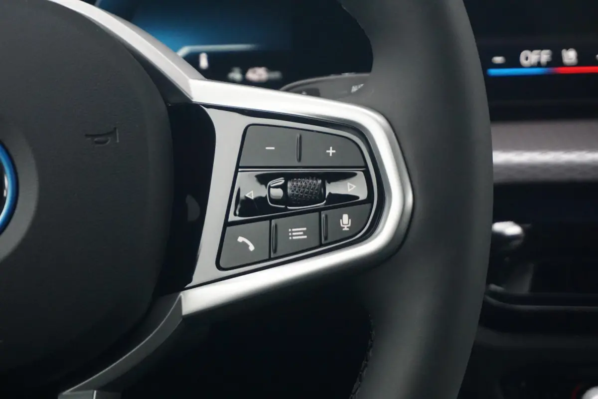 Gran Coupé eDrive40 M Sportpakket Pro | Schuif-/kanteldak | Active Cruise Control | Verwarmde stoelen voor en achter | Comfort Access |